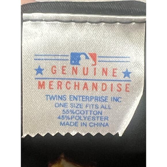 Vintage Pittsburgh Pirates Hat Genuine Merchandise Signed Manager Jim Leyland - Picture 7 of 7